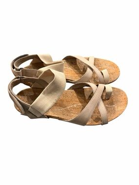 Ahnu Sananda Cork Thong Sandals Womens Size 9 Taupe Comfort Footbed GUC Box